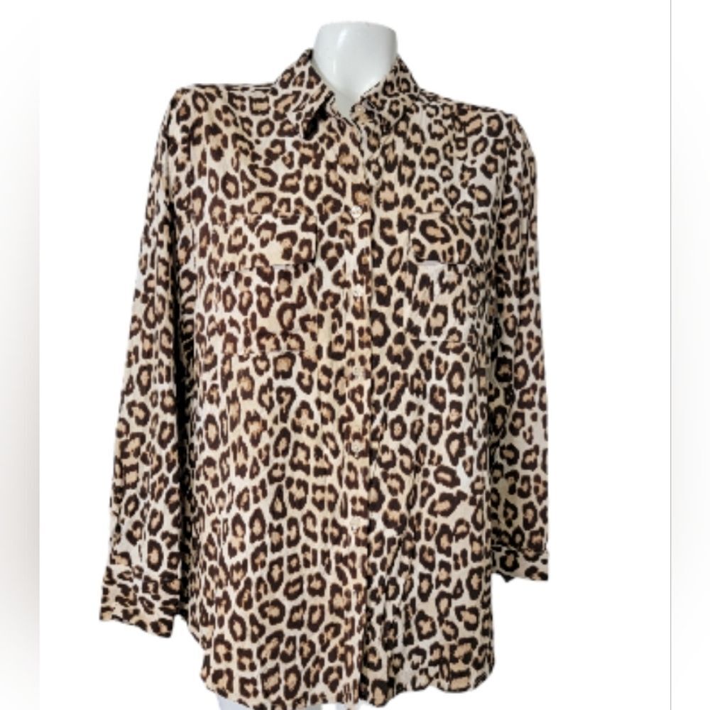 Chicos animal print long sleeves blouse size 1 beige brown Button up *